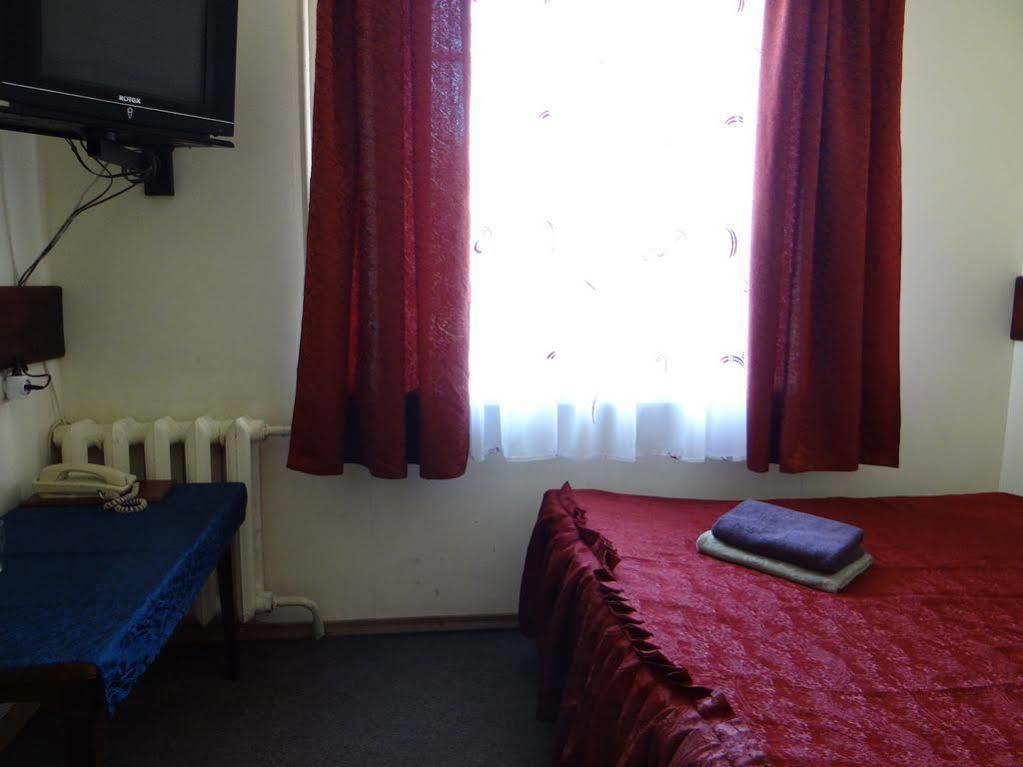 Hotel Desna Kut Kiev Luaran gambar